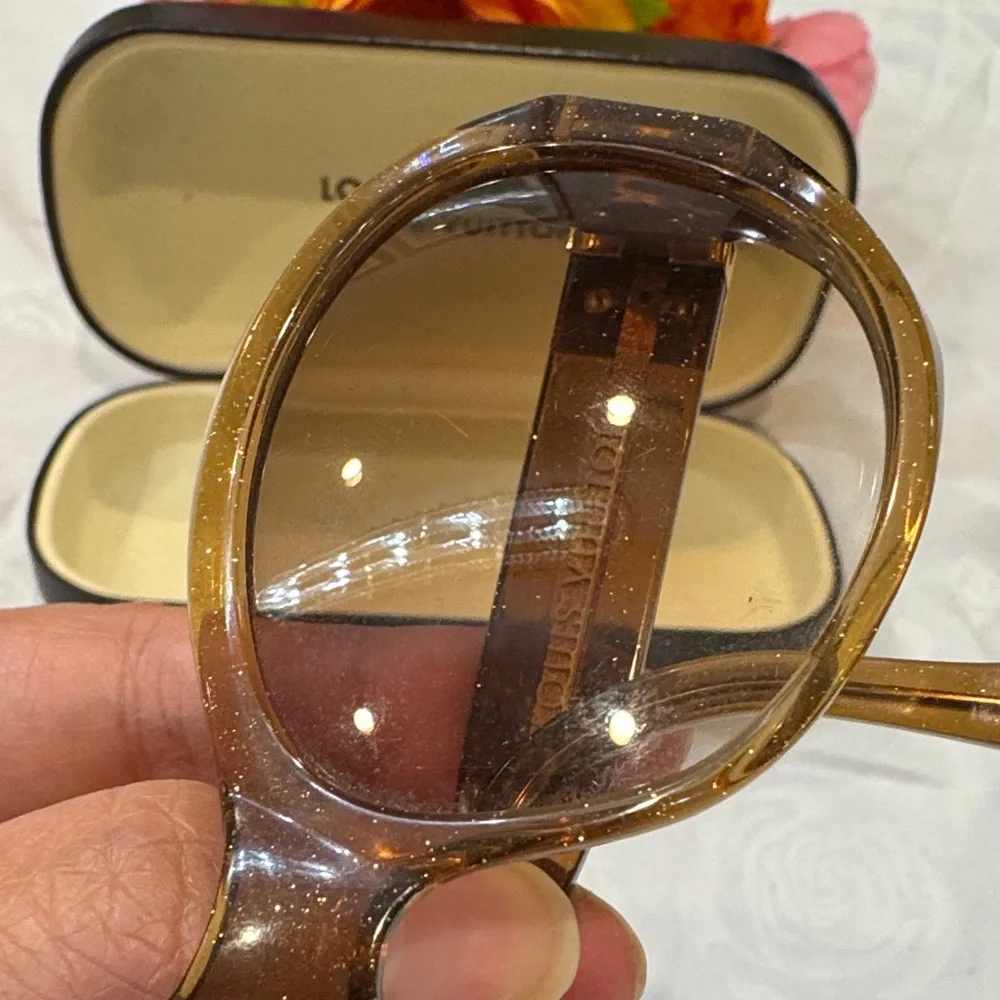 Authentic Louis Vuitton Gold and Brown Glasses - Picture 5 of 15